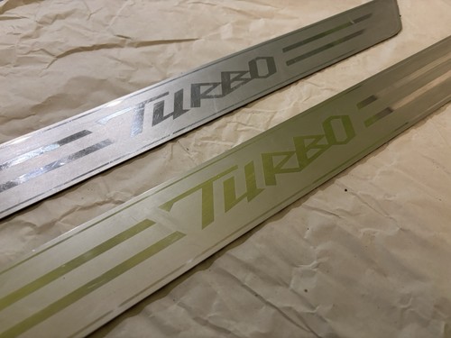 Vauxhall vx220 turbo door sill - door,