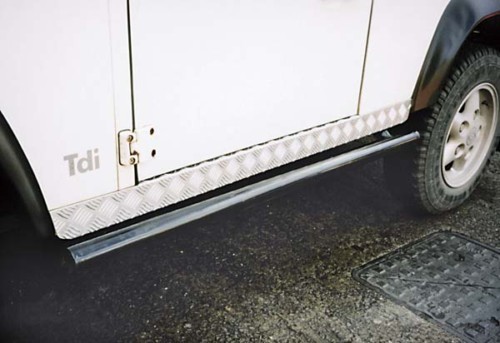 Defender aluminium sill - ,